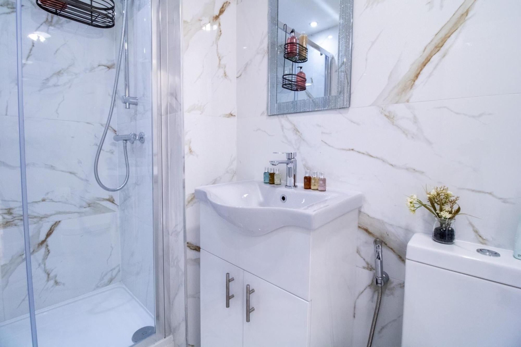Oxford Street 1 Bedroom Shopping Retreat! 3Gc London Kültér fotó