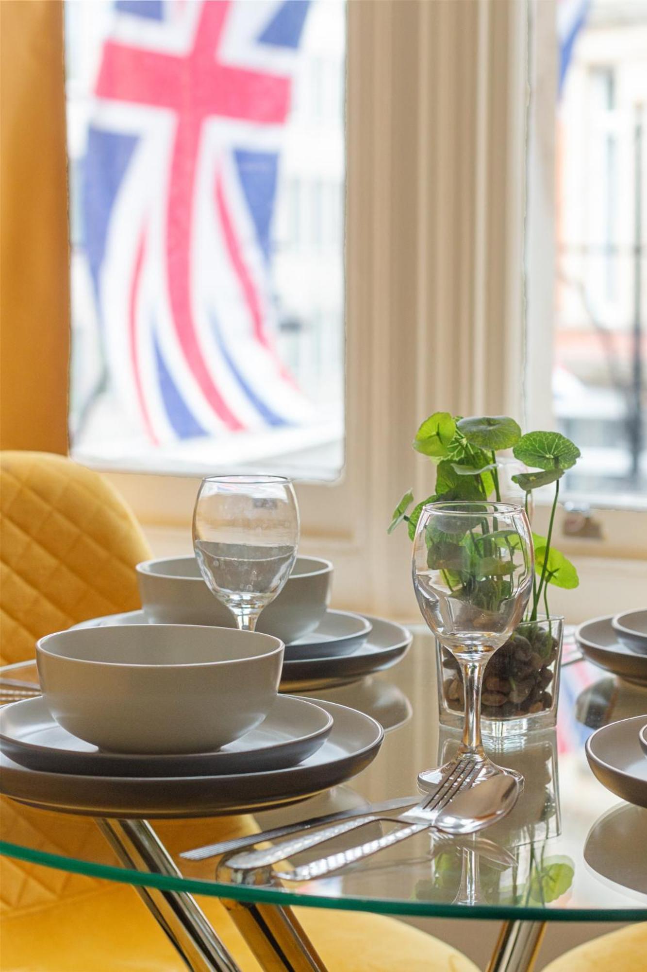 Oxford Street 1 Bedroom Shopping Retreat! 3Gc London Kültér fotó